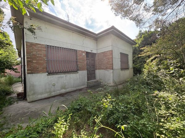 casa indipendente in vendita a Ravenna in zona San Pietro in Vincoli