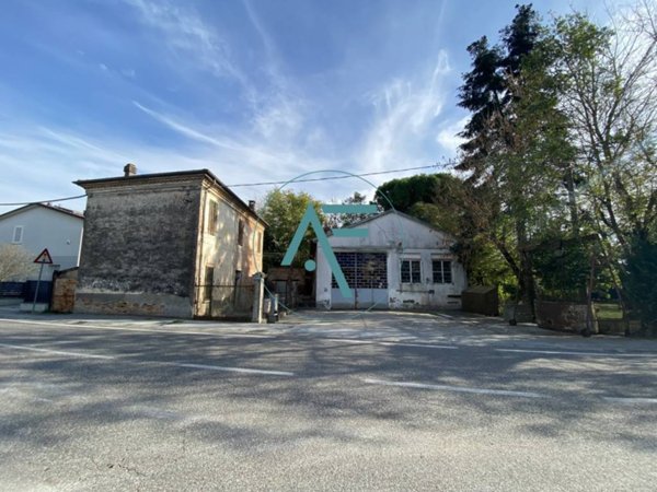 casa indipendente in vendita a Ravenna in zona Piangipane