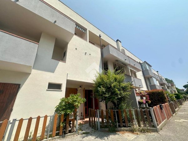 appartamento in vendita a Ravenna in zona Punta Marina Terme