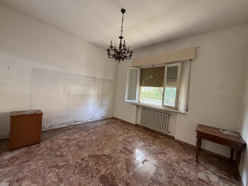 casa indipendente in vendita a Ravenna