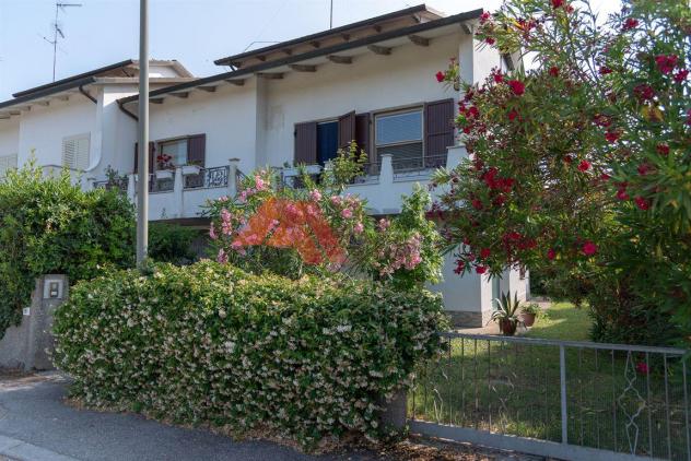 casa indipendente in vendita a Ravenna in zona Classe