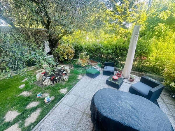 casa indipendente in vendita a Ravenna in zona Borgo Montone
