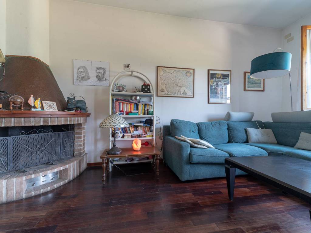 casa indipendente in vendita a Ravenna in zona Classe