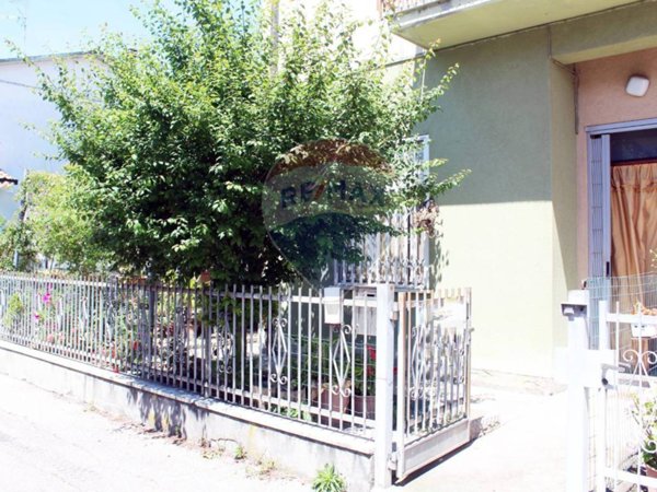 casa indipendente in vendita a Ravenna
