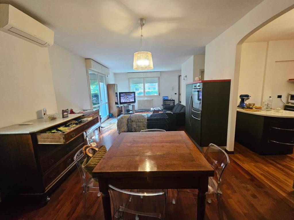 casa indipendente in vendita a Ravenna