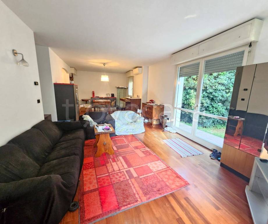 casa indipendente in vendita a Ravenna