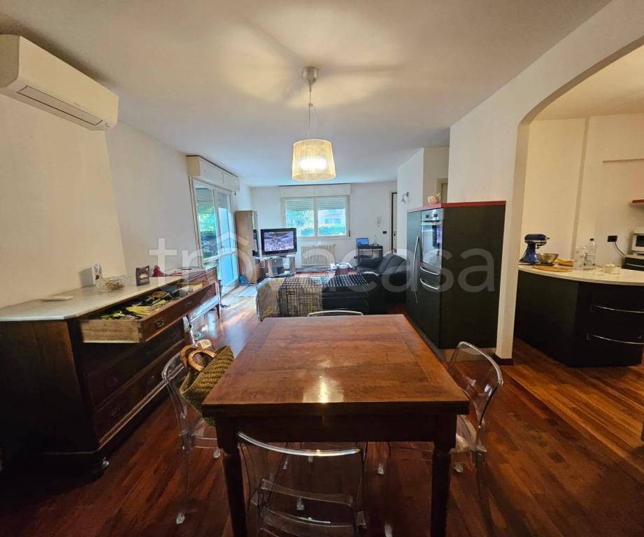 casa indipendente in vendita a Ravenna