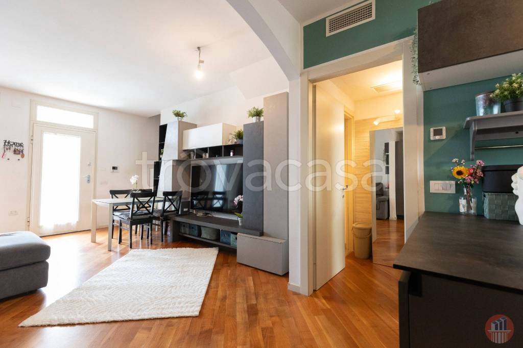 casa indipendente in vendita a Ravenna in zona Borgo Montone