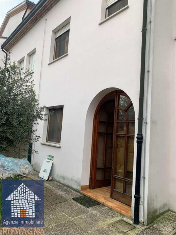 casa indipendente in vendita a Ravenna
