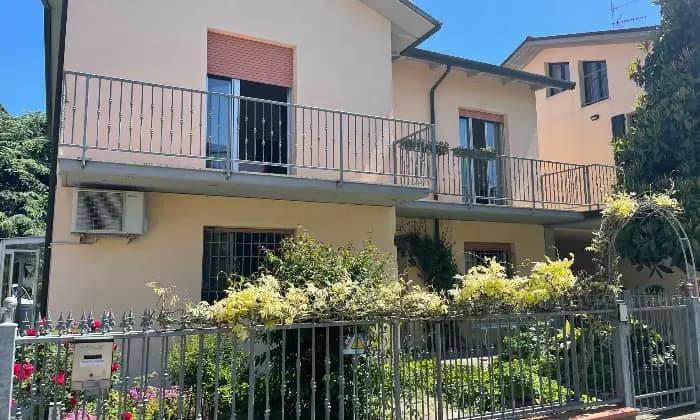 casa indipendente in vendita a Ravenna in zona Lido di Classe