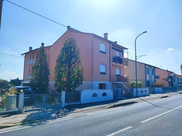 appartamento in vendita a Ravenna in zona Gambellara