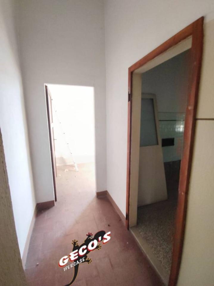 casa indipendente in vendita a Ravenna in zona Mezzano