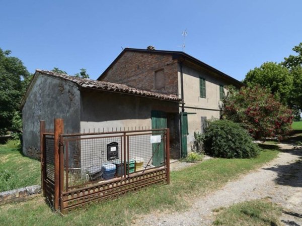 casa indipendente in vendita a Ravenna in zona Gambellara