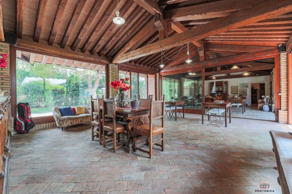 casa indipendente in vendita a Ravenna in zona Castiglione di Ravenna