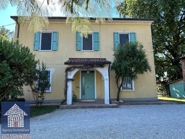 casa indipendente in vendita a Ravenna in zona Piangipane