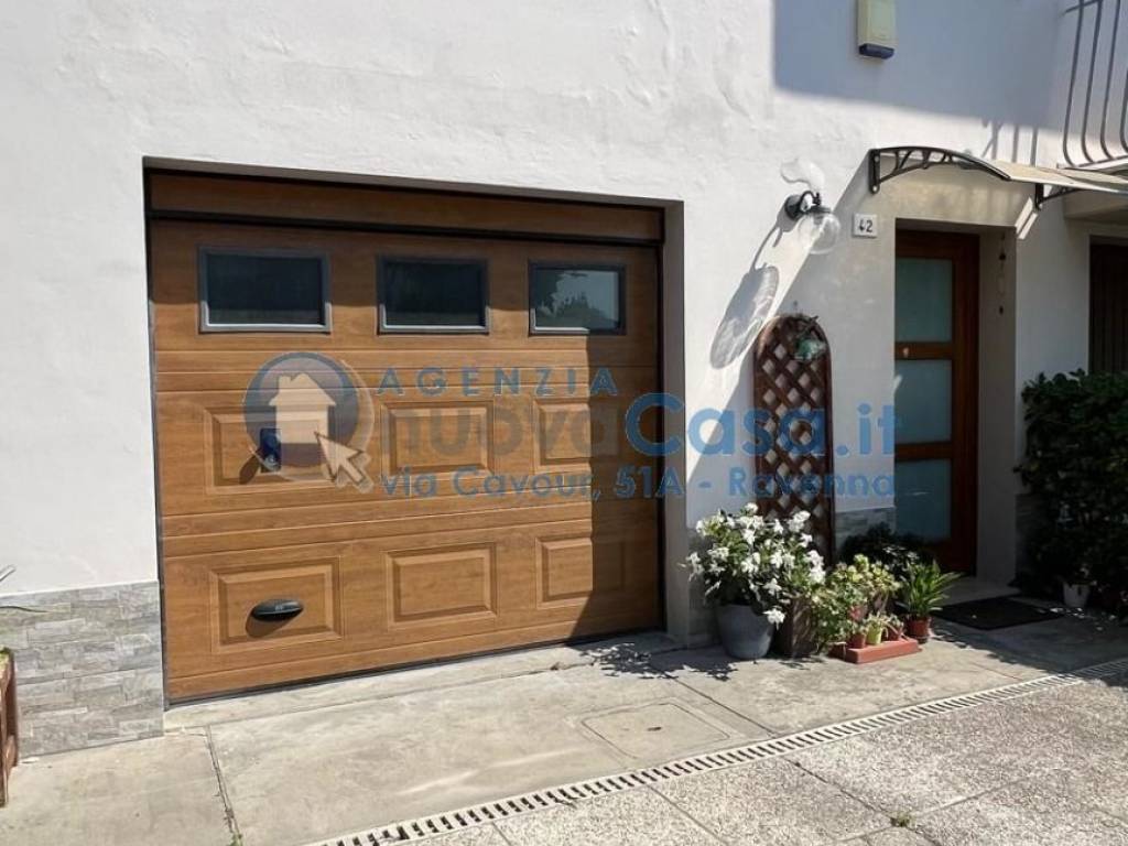 casa indipendente in vendita a Ravenna in zona Ponte Nuovo