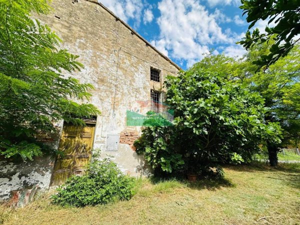 casa indipendente in vendita a Ravenna in zona Borgo Montone