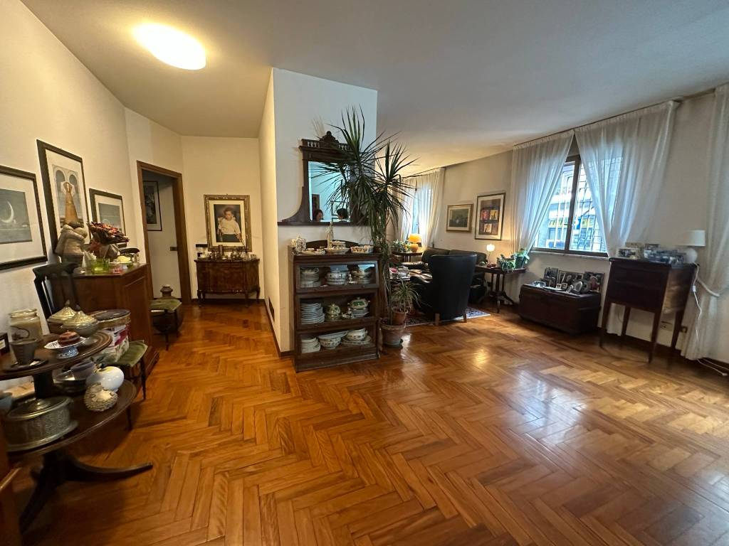 appartamento in vendita a Ravenna in zona Centro Storico