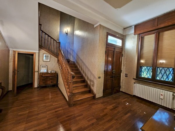 casa indipendente in vendita a Ravenna in zona Centro Storico