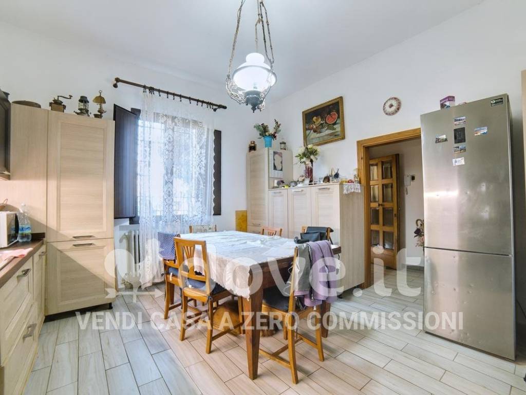 casa indipendente in vendita a Ravenna in zona Castiglione di Ravenna