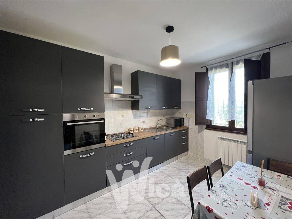 casa indipendente in vendita a Ravenna in zona Castiglione di Ravenna