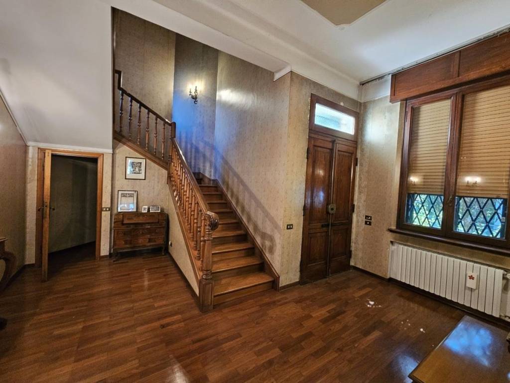 casa indipendente in vendita a Ravenna