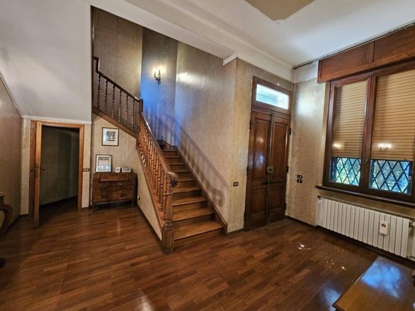 casa indipendente in vendita a Ravenna in zona Centro Storico