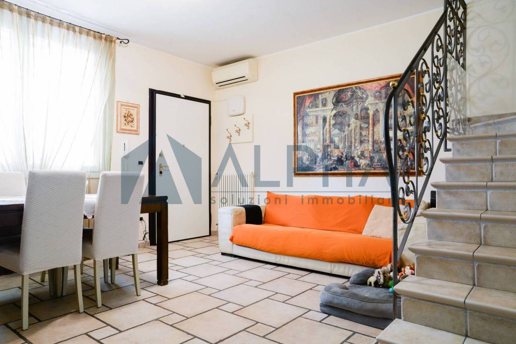 casa indipendente in vendita a Ravenna in zona San Pietro in Trento