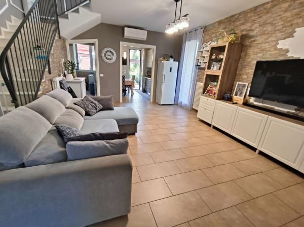 casa indipendente in vendita a Ravenna in zona Santerno