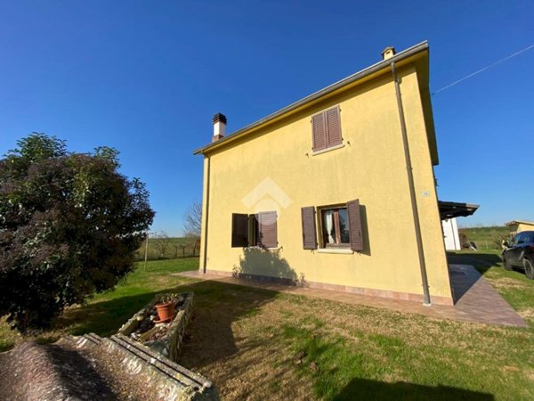 casa indipendente in vendita a Ravenna in zona San Romualdo