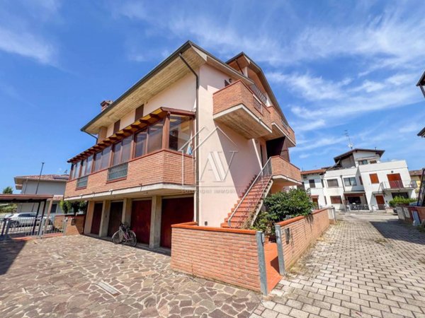 appartamento in vendita a Ravenna in zona Porto Fuori