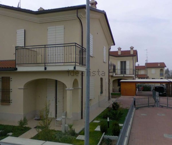 casa indipendente in vendita a Ravenna in zona Piangipane