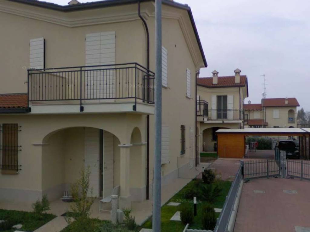 casa indipendente in vendita a Ravenna in zona Santerno