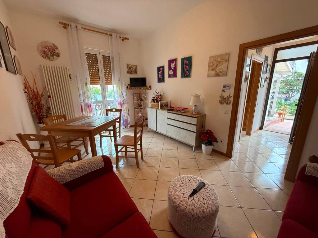 appartamento in vendita a Ravenna in zona Punta Marina Terme