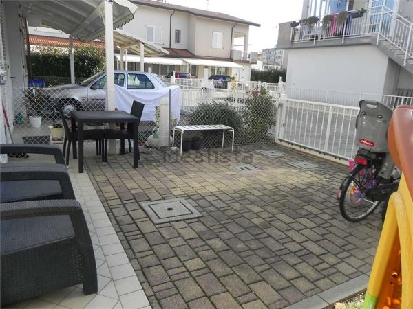appartamento in vendita a Ravenna in zona Lido Adriano