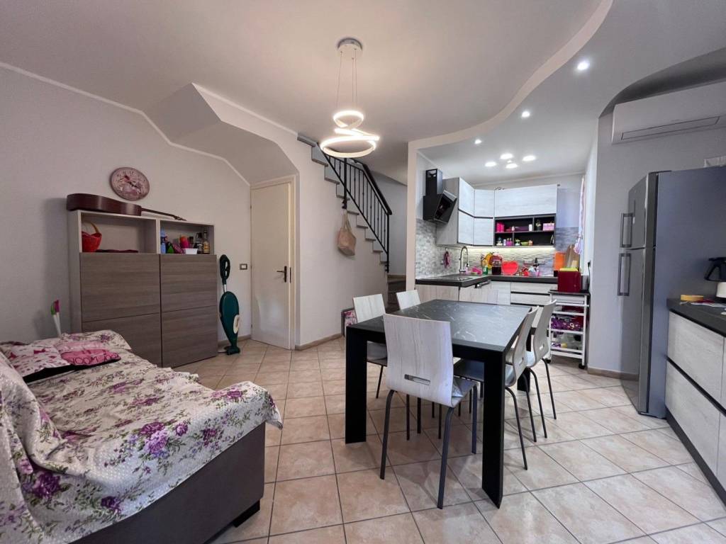 casa indipendente in vendita a Ravenna in zona Centro Storico