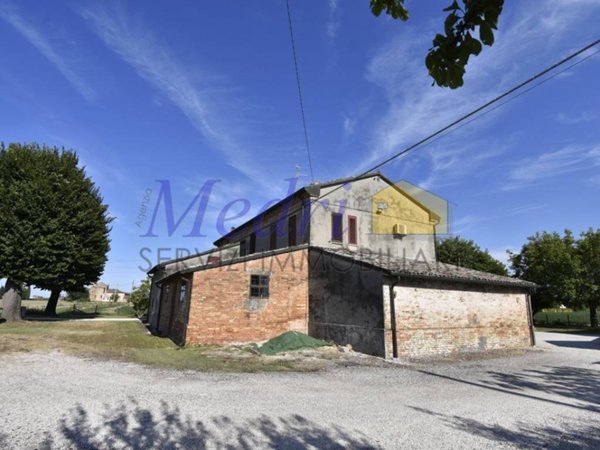 casa indipendente in vendita a Ravenna in zona San Zaccaria