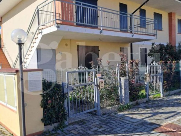 appartamento in vendita a Ravenna in zona Marina Romea