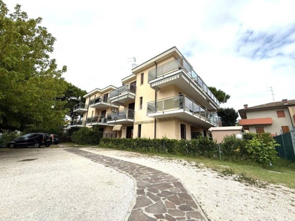 appartamento in vendita a Ravenna in zona Lido Adriano