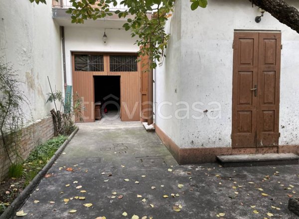casa indipendente in vendita a Ravenna