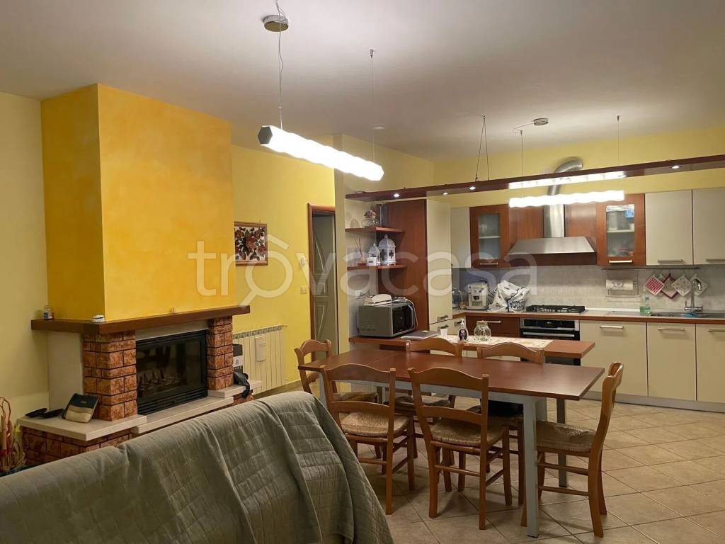 casa indipendente in vendita a Ravenna