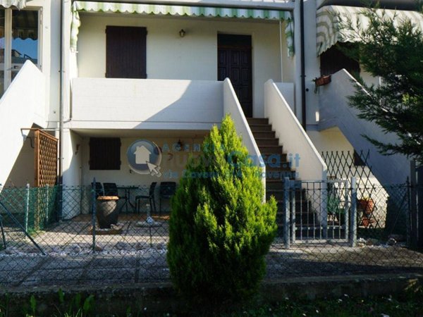 casa indipendente in vendita a Ravenna in zona Madonna dell'Albero