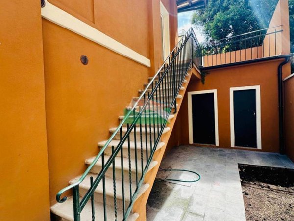casa indipendente in vendita a Ravenna in zona Centro Storico