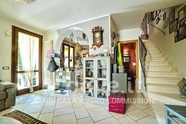 casa indipendente in vendita a Ravenna in zona Piangipane