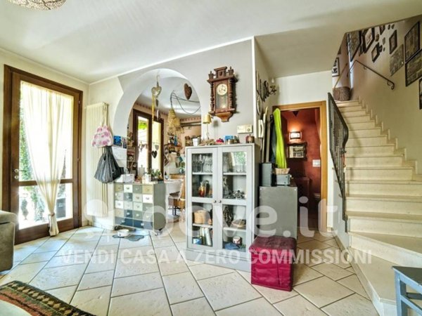casa indipendente in vendita a Ravenna in zona Mezzano