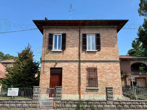casa indipendente in vendita a Ravenna in zona Centro Storico