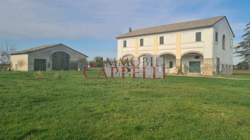 casa indipendente in vendita a Ravenna in zona San Pietro in Vincoli