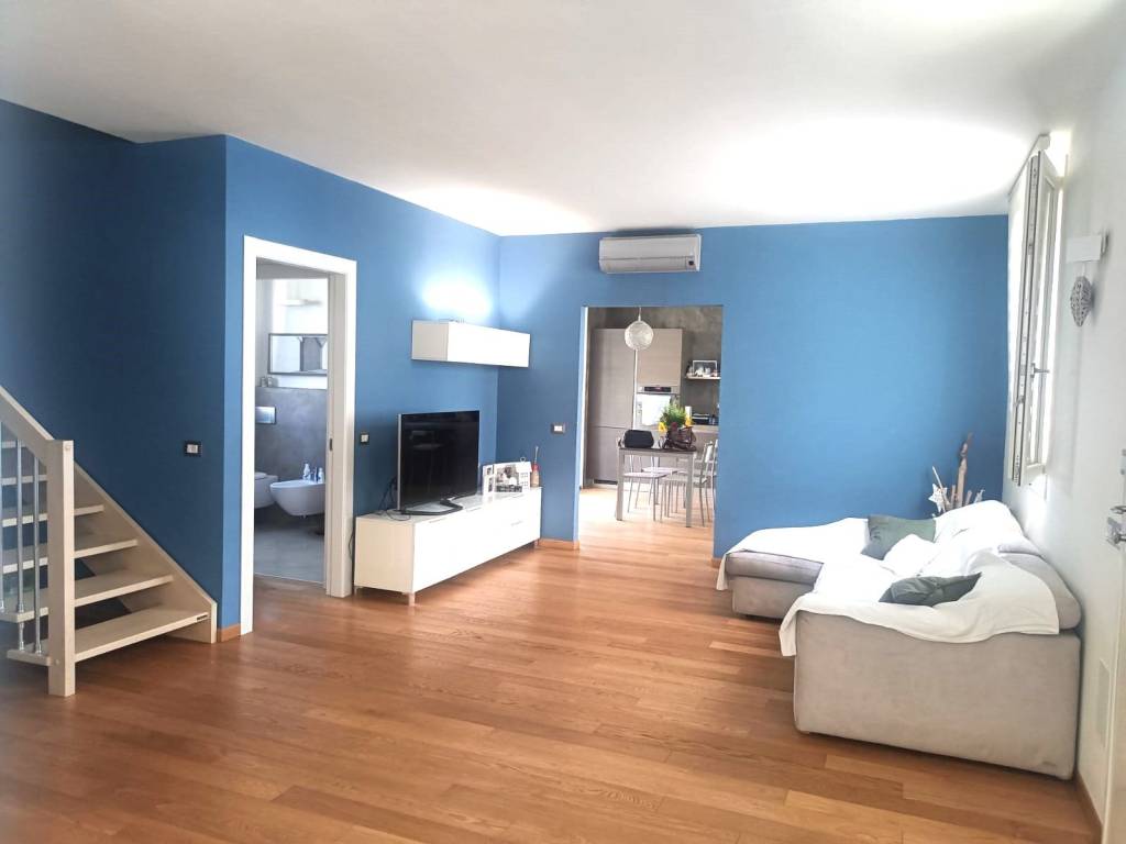 casa indipendente in vendita a Ravenna in zona Classe