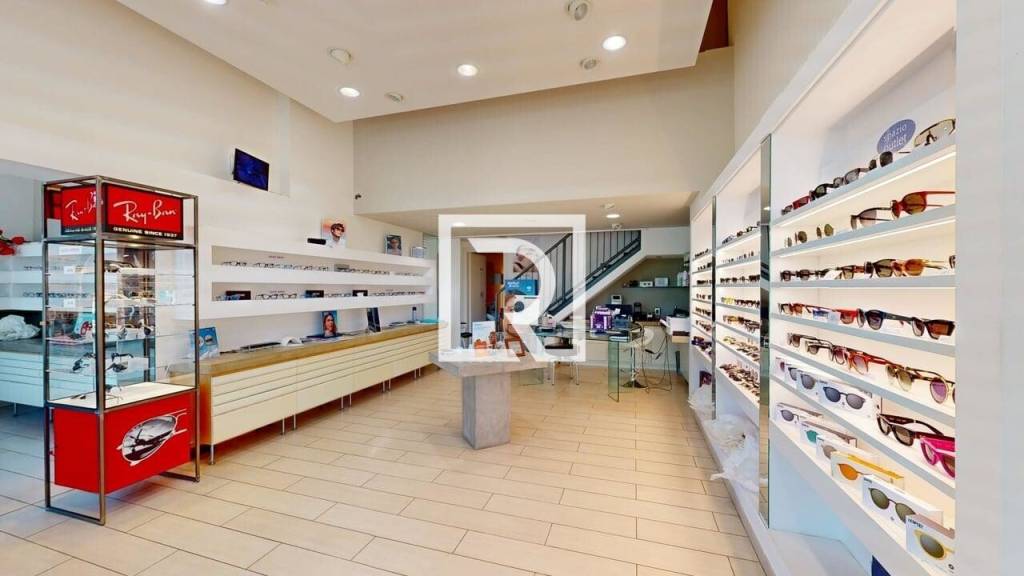 negozio in vendita a Ravenna in zona Marina di Ravenna