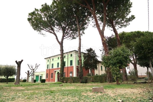 casa indipendente in vendita a Ravenna in zona Centro Storico